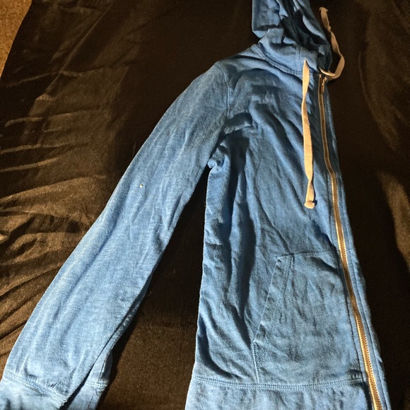 Blue jacket - Picture 2 of 3